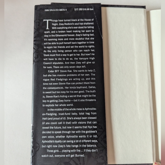 4/$20 BURNED (A House of Night Novel #7) by P. C. Cast and Kirstin Cast - Picture 4 of 7